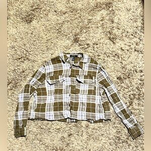 Forever 21 women’s plaid button up cropped